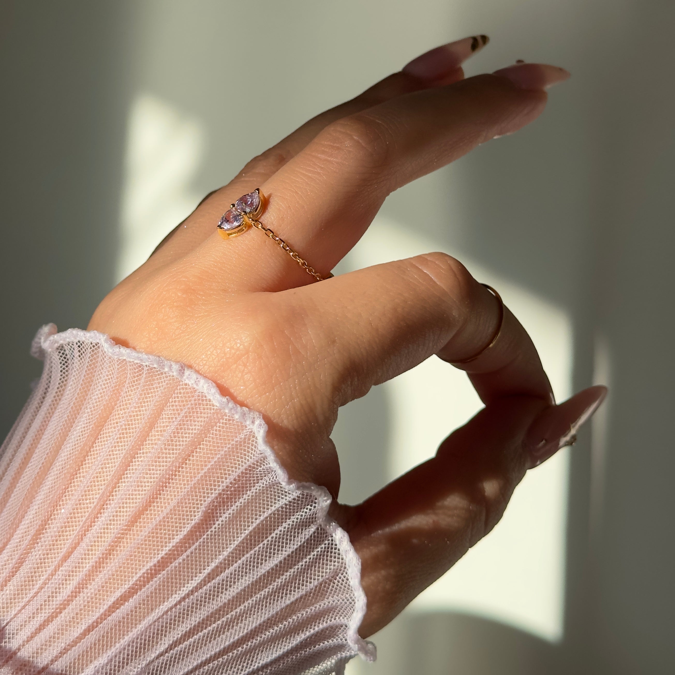 Altura™ Heart Chain Ring